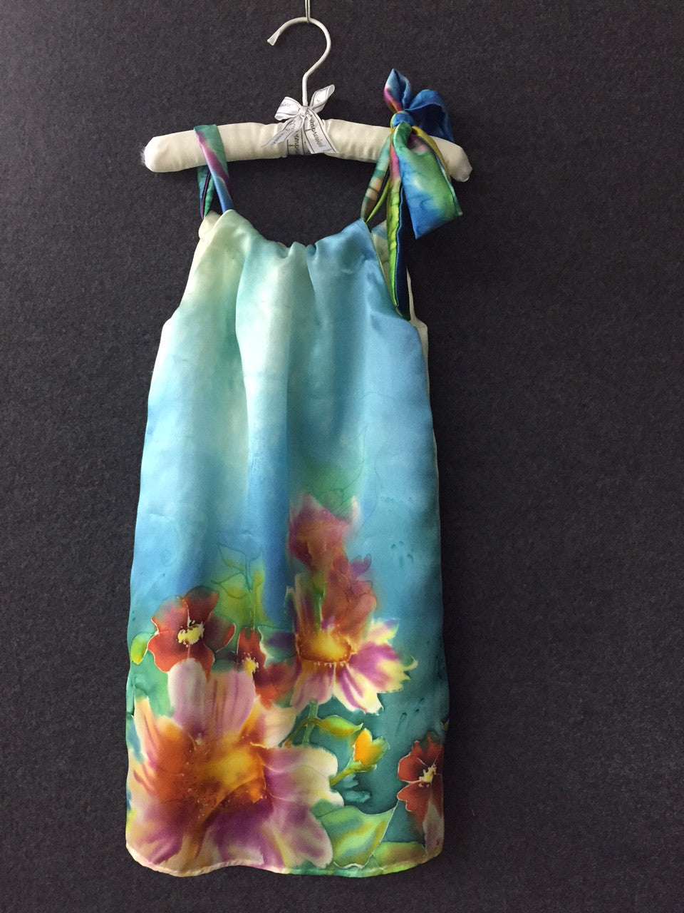New line added to the site - Silk painted girls dresses